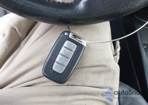 2011 Kia Soul + из США, поврежденный, VIN KNDJT2A26B7293081